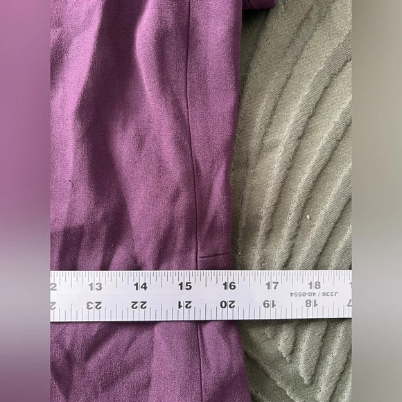 Aritizia Babaton Patricio Dress color wine purple size 0 - Picture 5 of 8